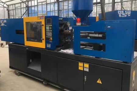 塑料注塑機(jī)操作期間需要注意哪些事項(xiàng)?