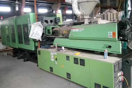 大型注塑機產品色差怎么控制?我來告訴你!