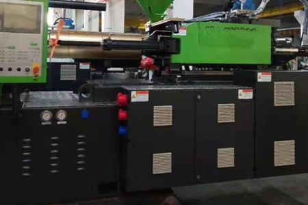 塑料注塑機的輔助設備有哪些?京瓊介紹!